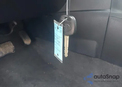 2015 Toyota Corolla L из США, поврежденный, VIN 2T1BURHE8FC420136